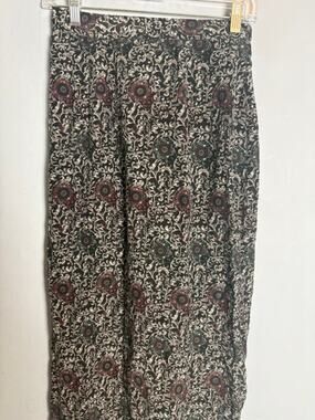 Finity Womens 100% Silk Printed Midi Skirt Size 4